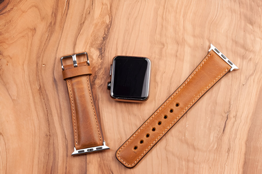 Best Straps for Your Omega Speedmaster White Dial Watch