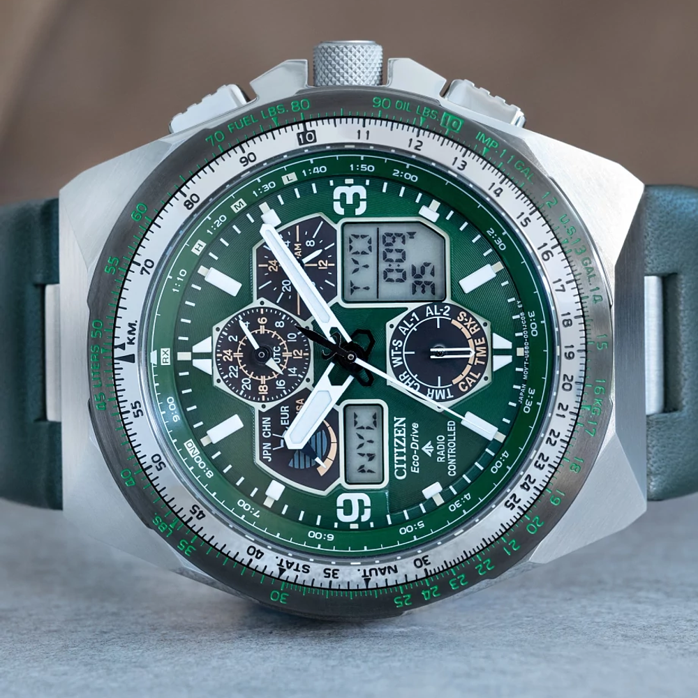 Citizen Promaster Skyhawk A-T Atomic Timekeeping JY8147-01X