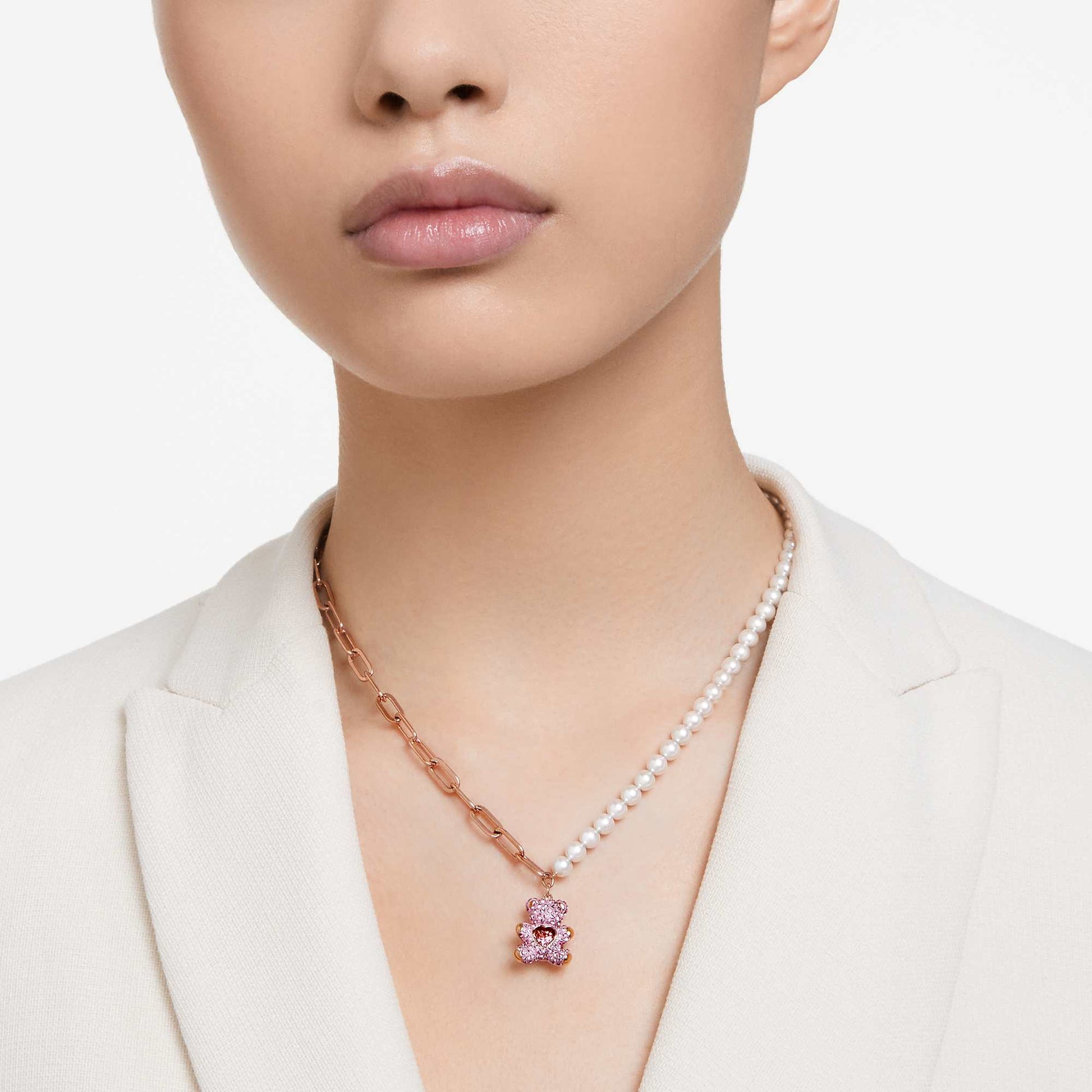 Swarovski Teddy pendant Crystal pearl, Bear, Pink, Rose gold-tone plated 5669166