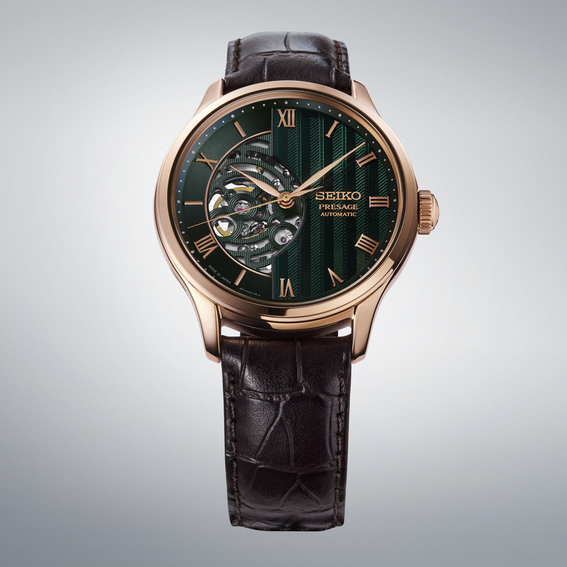 Seiko Presage HCB007 angled view
