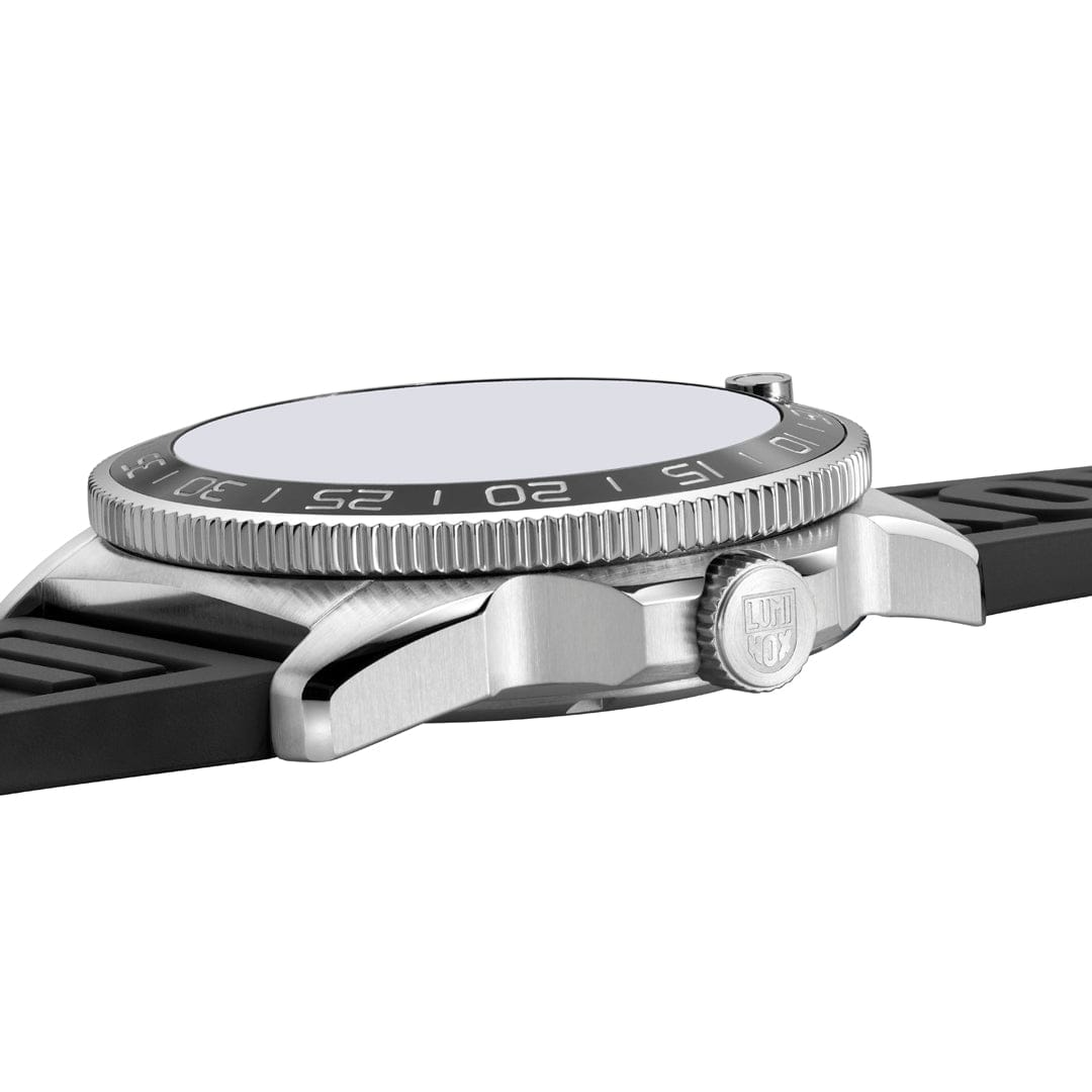 Luminox Pacific Diver Automatic,  Midnight Mariner XS.3101.H
