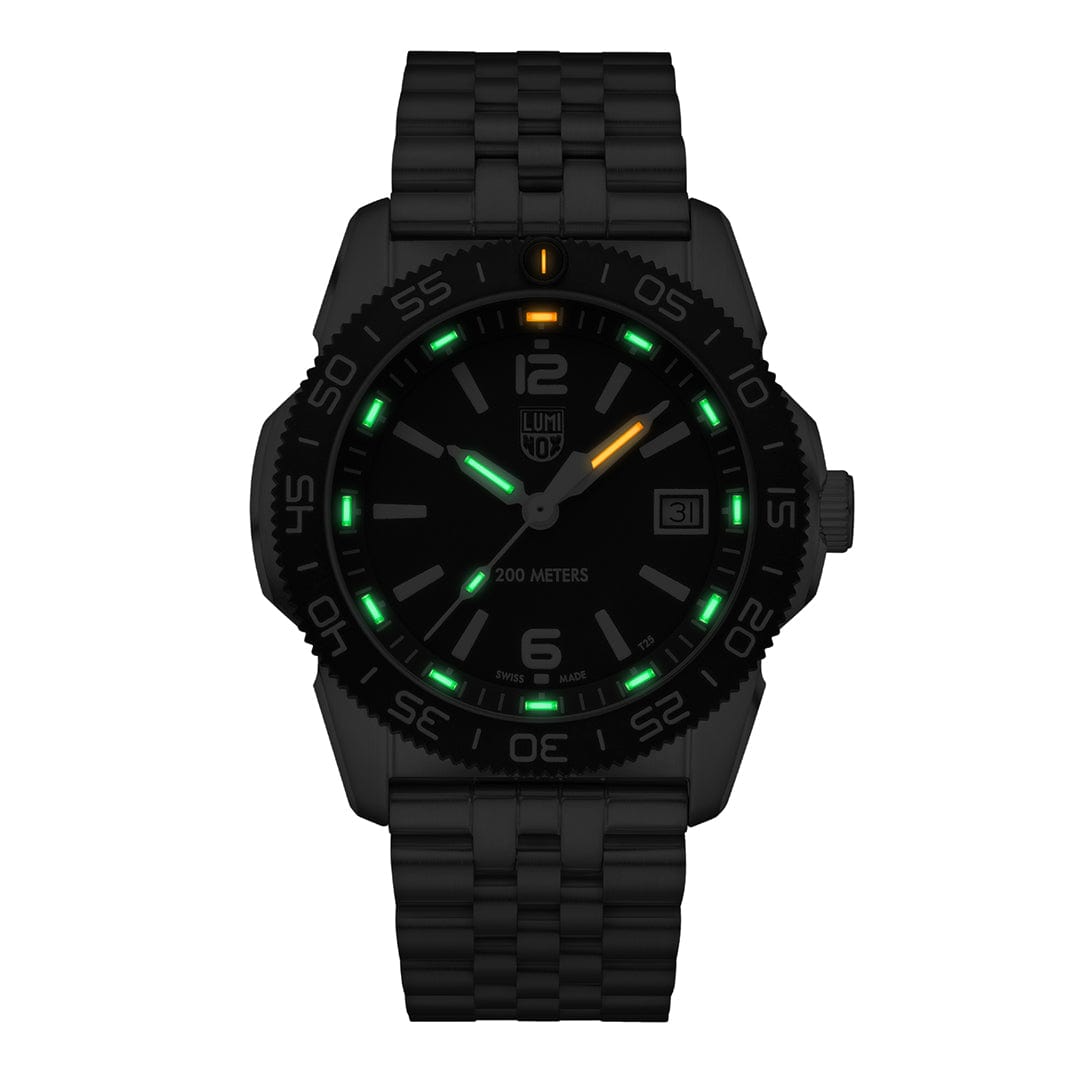 Luminox Pacific Diver Ripple Dive Watch,  39 mm XS.3122M.1