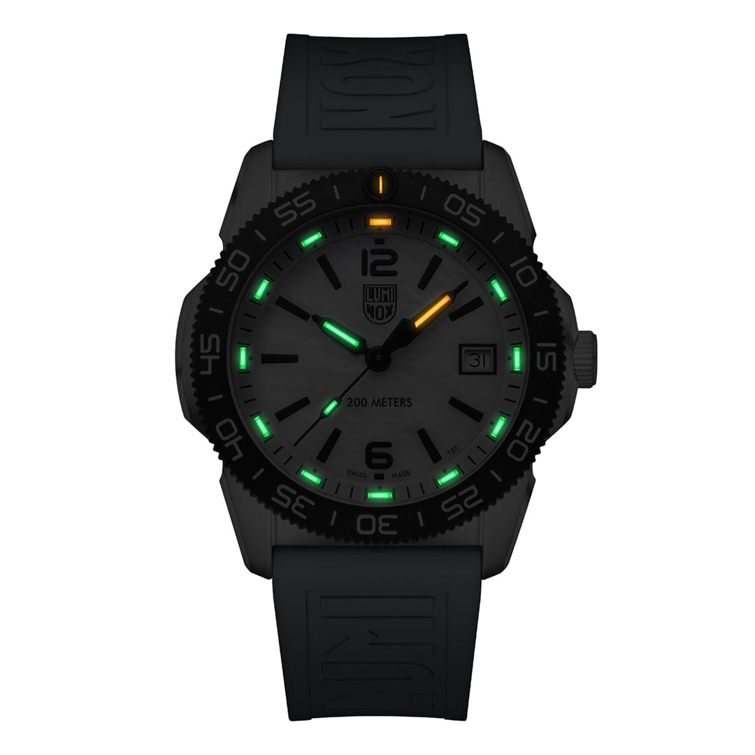 Luminox Pacific Diver Ripple Dive Watch, 39 mm XS.3124M