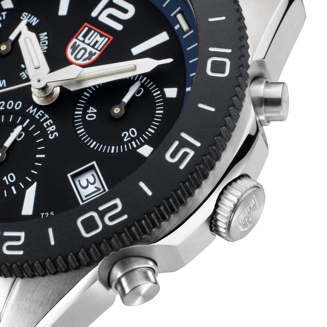 Luminox Pacific Diver Chronograph, 44mm, Diver Watch, Navy Blue XS.3143