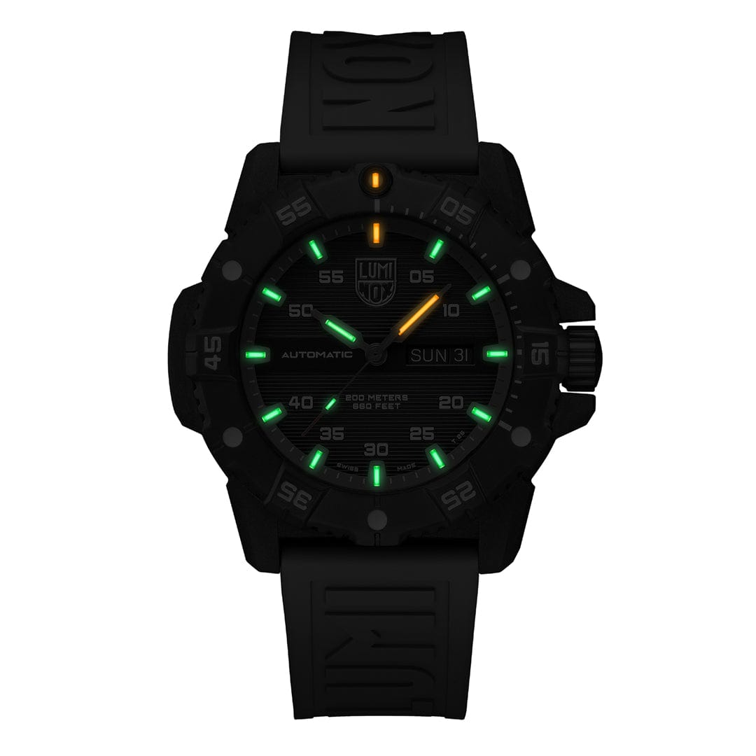 Luminox Master Carbon SEAL Automatic Automatic Dive Watch, 45 mm XS.3862