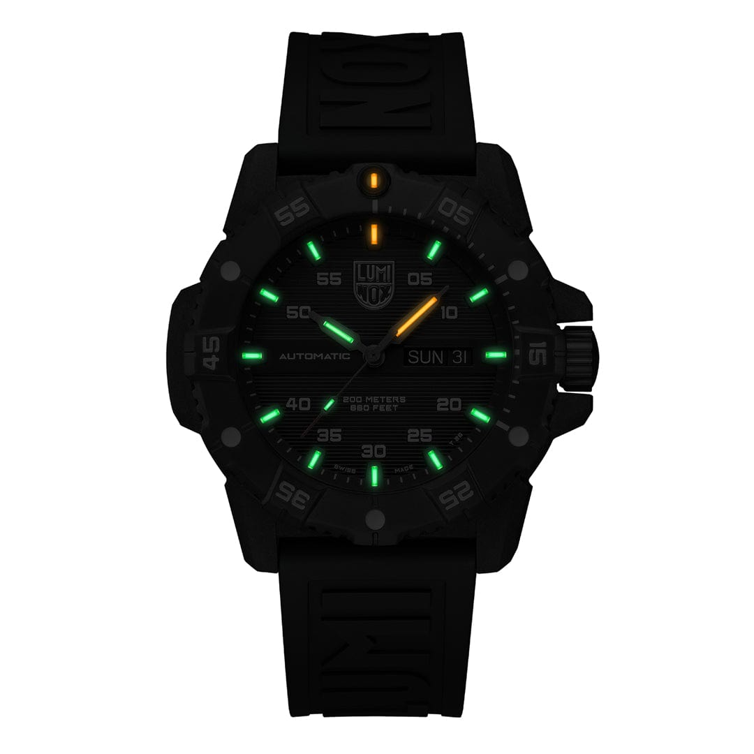 Luminox Master Carbon SEAL Automatic Automatic Dive Watch, 45 mm XS.3877