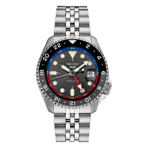 Seiko 5 Sports SSK019, full watch front view